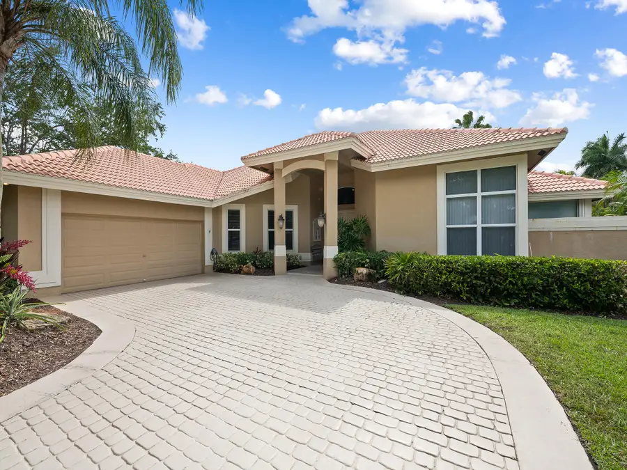 1207 Manor Drive S, Weston, FL 33326 - #2