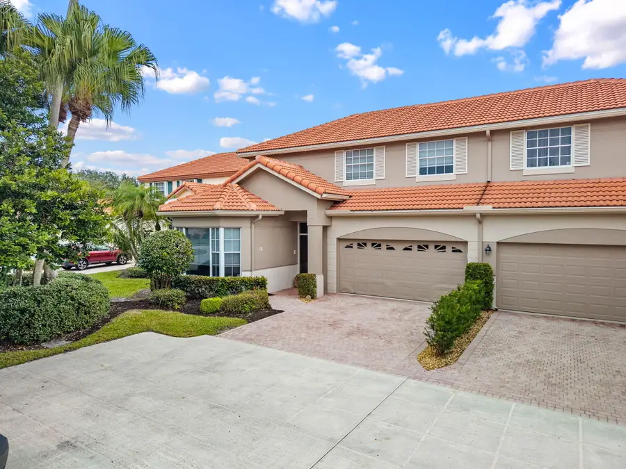 33 Monterey Pointe Drive, Palm Beach Gardens, FL 33418 - #3