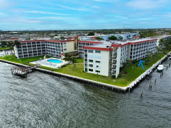 105 Paradise Harbour Boulevard #108, North Palm Beach, FL 33408