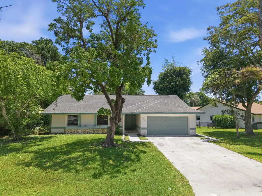 2260 NW 40th Terrace, Coconut Creek, FL 33066 - #3