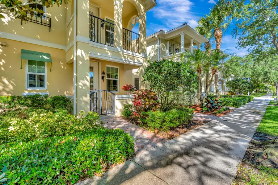 216 Barcelona Drive, Jupiter, FL 33458 - #2