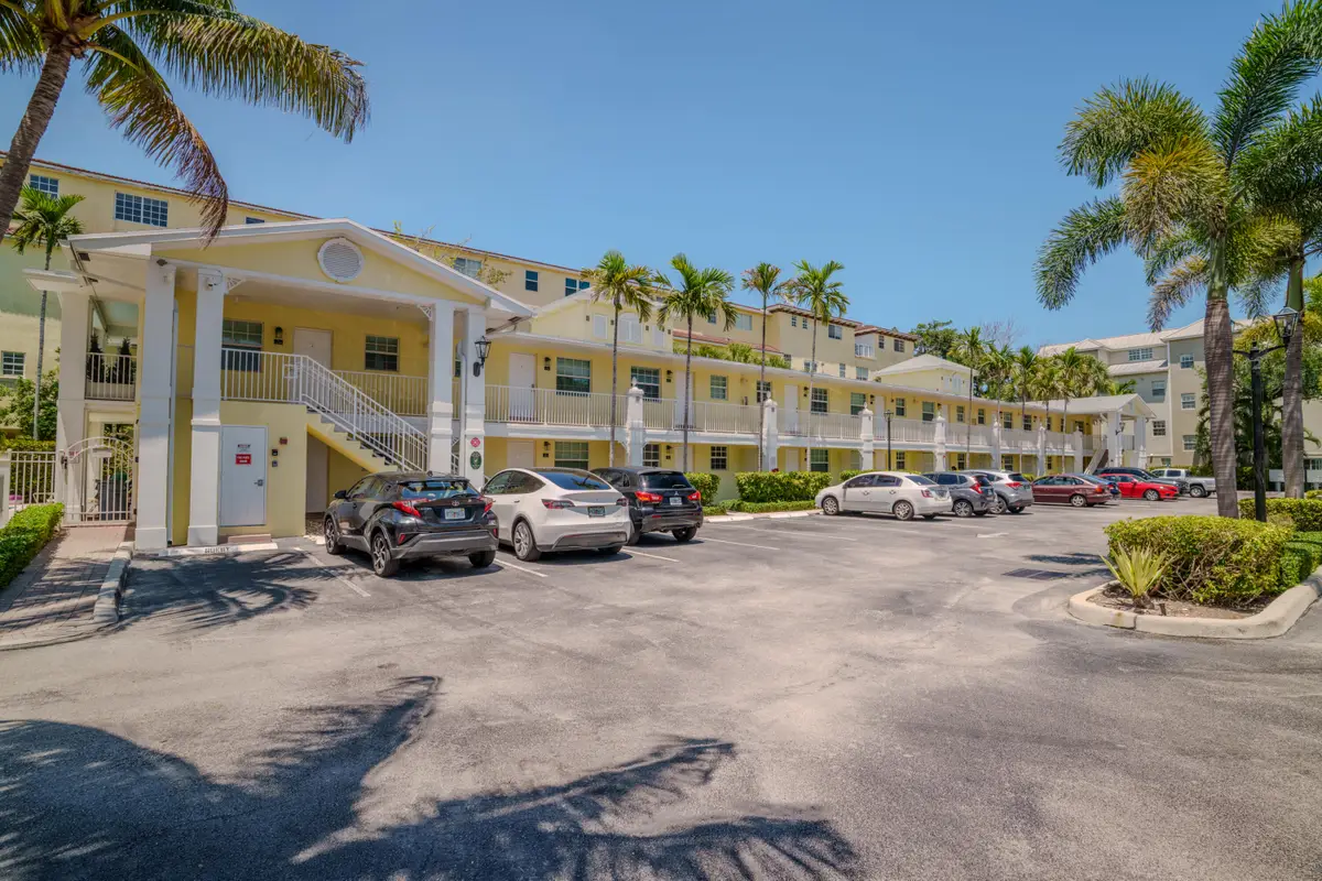 2660 NE 8th Avenue #106, Wilton Manors, FL 33334 - #1