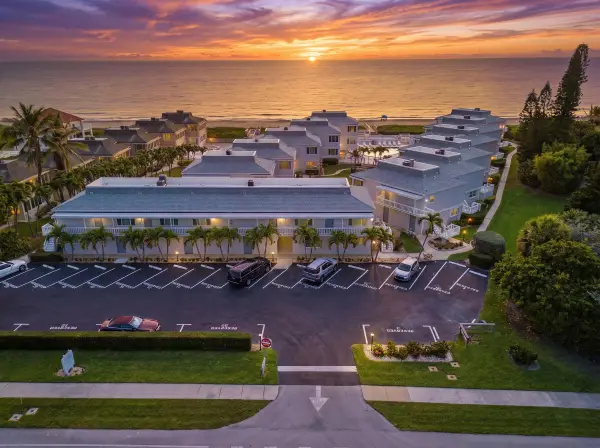 1457 NE Ocean Boulevard #8, Stuart, FL 34996