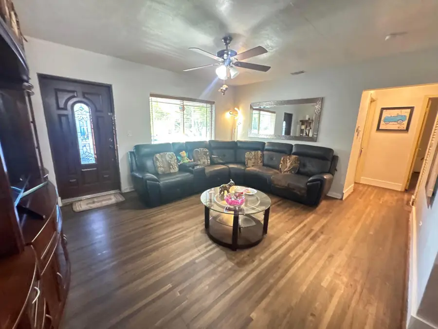1070 NE 158th Street, North Miami Beach, FL 33162 - #3
