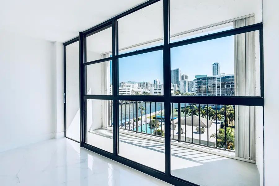 600 Parkview Drive #718, Hallandale Beach, FL 33009 - #3