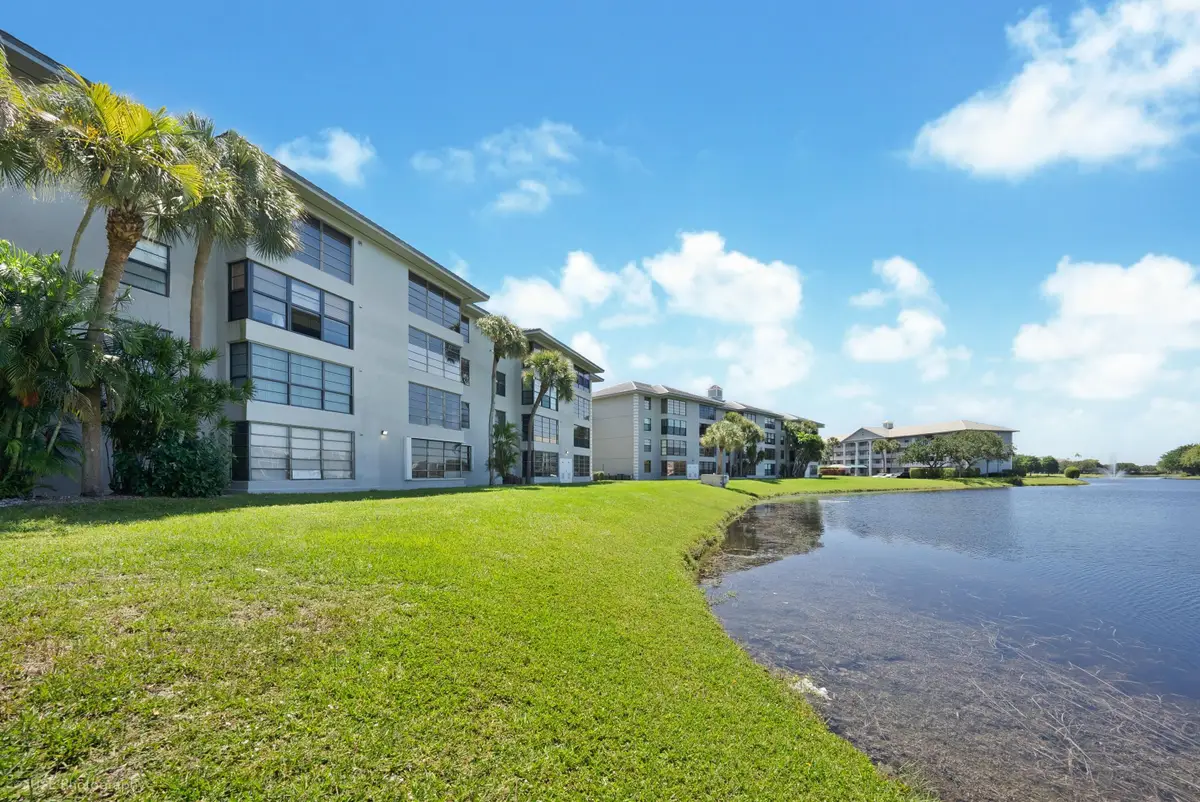 1528 Whitehall Drive #303, Davie, FL 33324 - #1