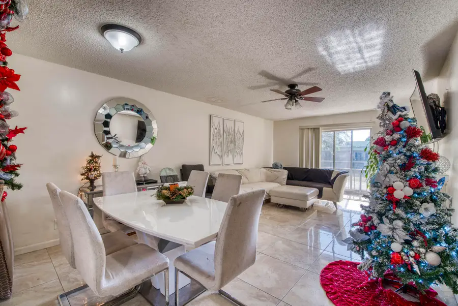 4125 NW 88th Avenue #202, Coral Springs, FL 33065 - #2
