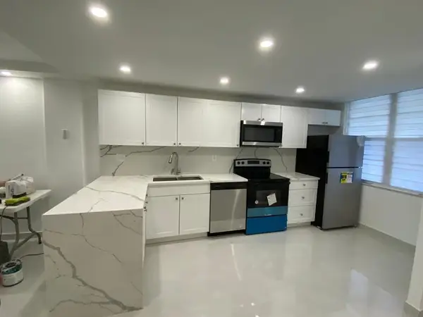 2600 NW 49th Avenue #Apt 112, Lauderdale Lakes, FL 33313