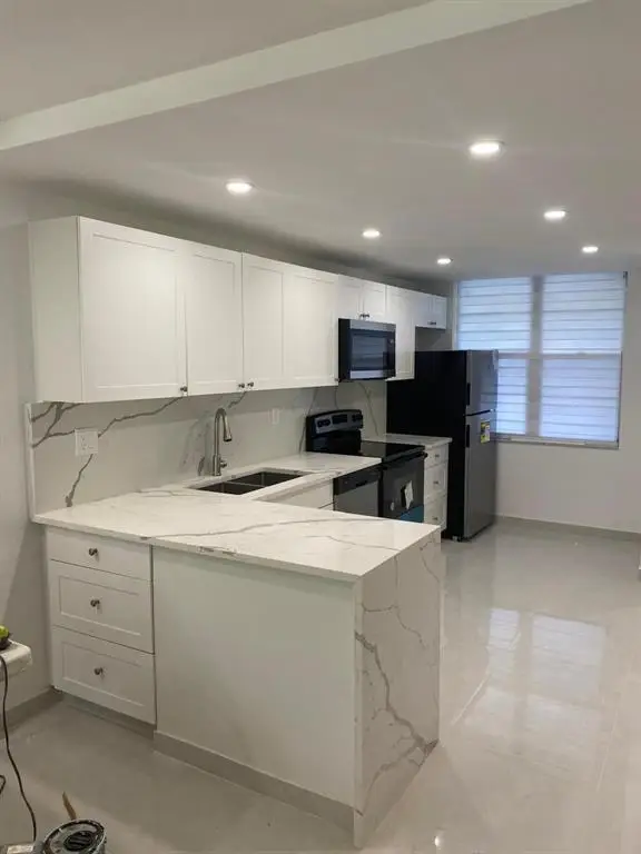 2600 NW 49th Avenue #Apt 112, Lauderdale Lakes, FL 33313 - #2