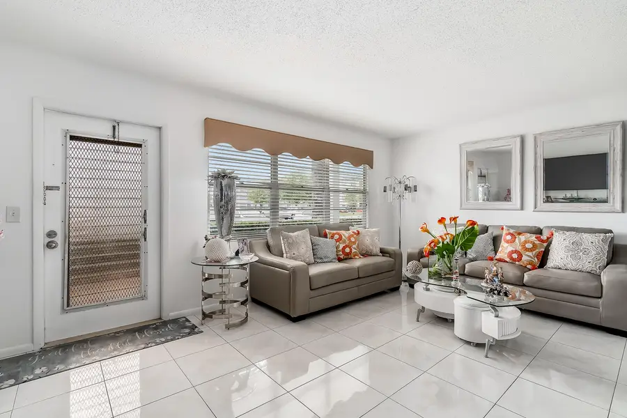 1012 Lincoln #1012, Boca Raton, FL 33434 - #3