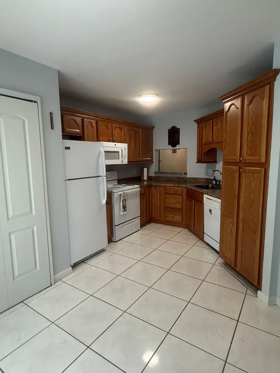 216 Par Drive, Royal Palm Beach, FL 33411 - #3