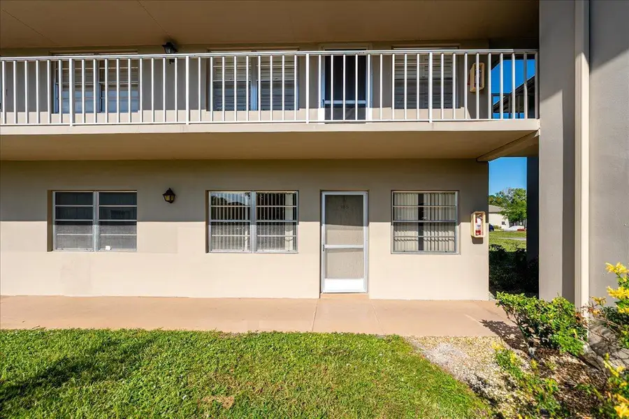 28 Lake Vista Trail #105, Port Saint Lucie, FL 34952 - #3