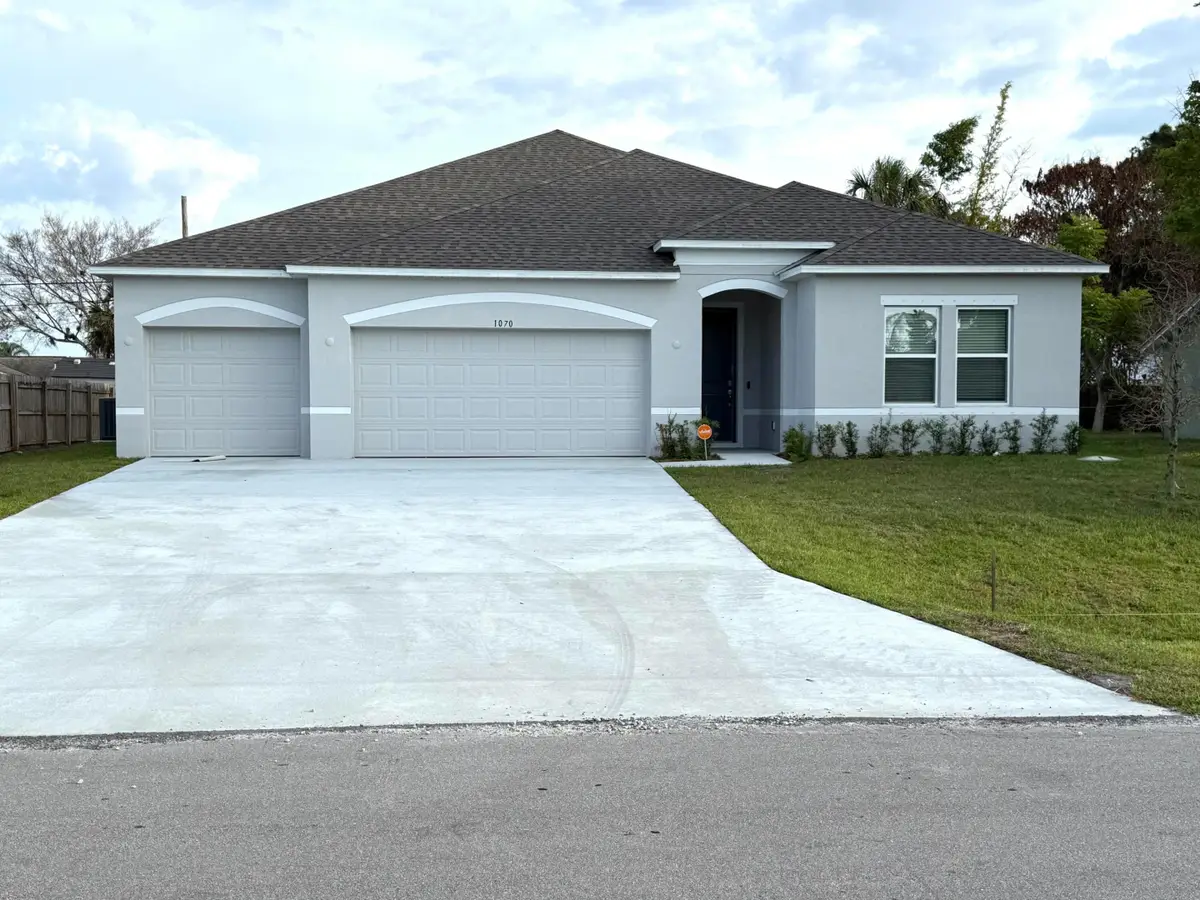 1070 SW Versailles Avenue, Port Saint Lucie, FL 34953 - #1