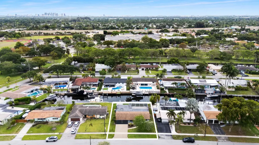 1340 SW 56th Avenue, Plantation, FL 33317 - #3