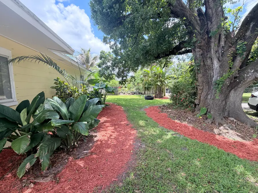 4905 Williams Road, Palm Beach Gardens, FL 33418 - #2
