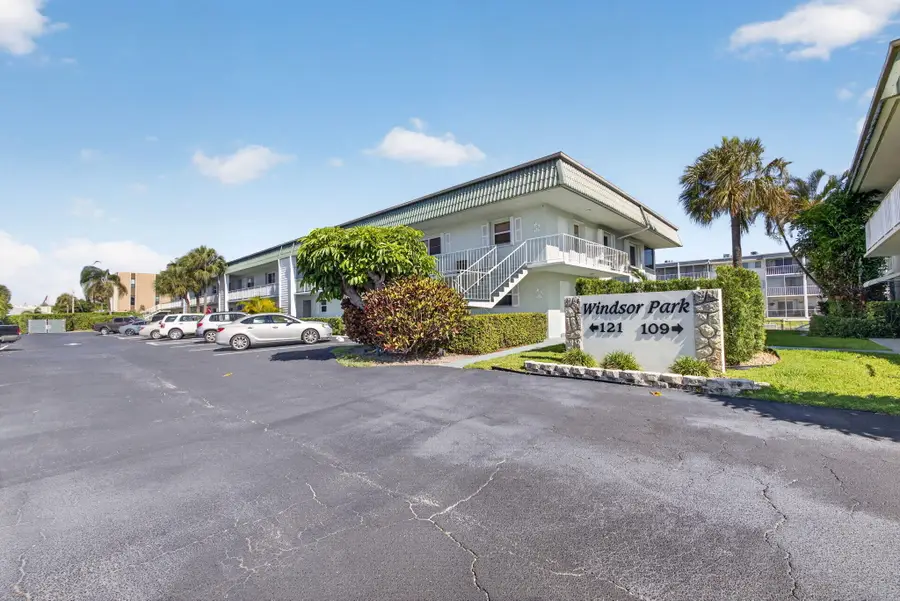 121 Wettaw Lane #Unit 110, North Palm Beach, FL 33408 - #2