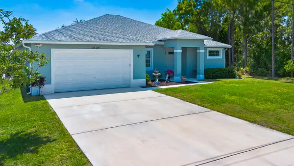 2549 SE Lyman Circle, Port St Lucie, FL 34952