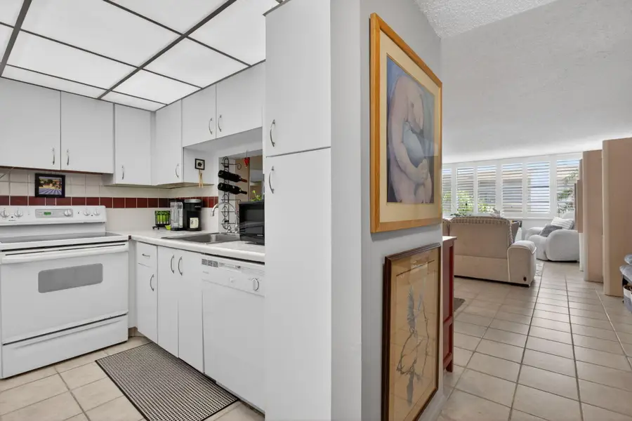 1170 N Federal Highway #305, Fort Lauderdale, FL 33304 - #2