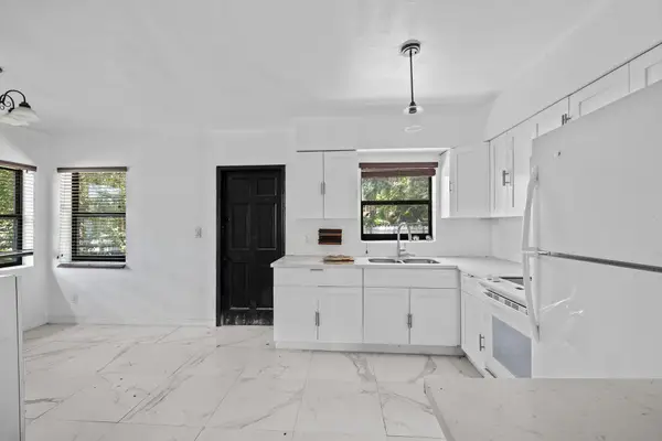 515 NW 88th Street #1, El Portal, FL 33150