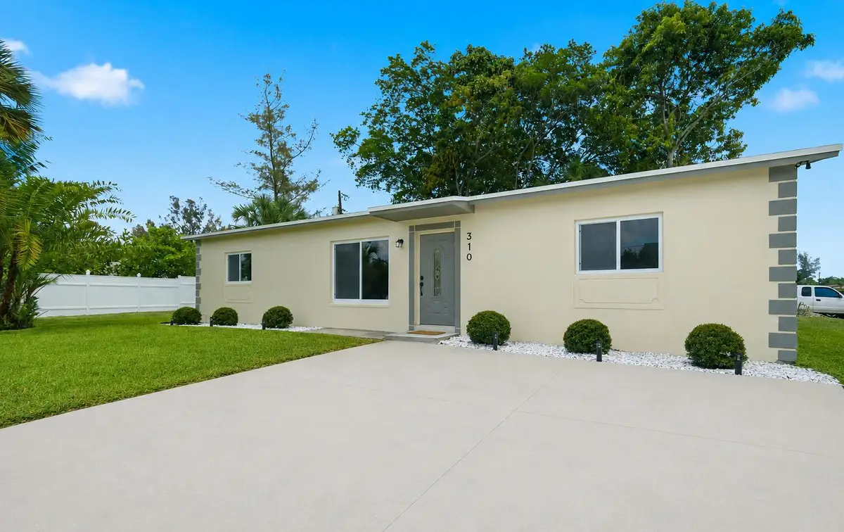 310 NW 4th Avenue, Deerfield Beach, FL 33441 - #1