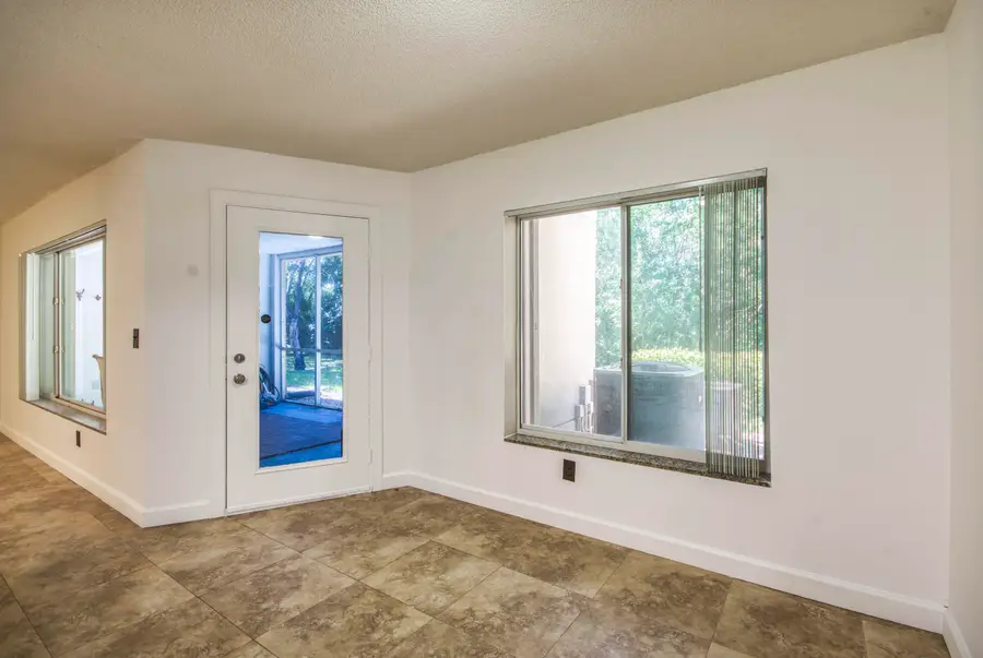 815 W Boynton Beach Boulevard #11-103, Boynton Beach, FL 33426 - #2