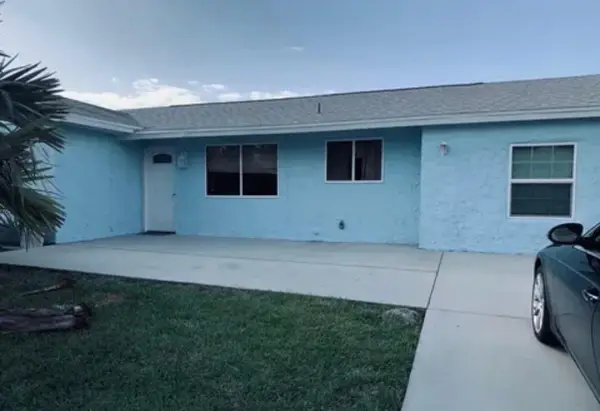 190 NW Abalone Rd Road Nw, Palm Bay, FL 32907