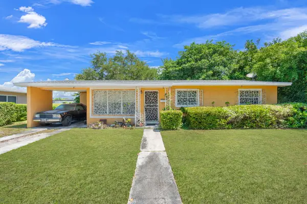 1261 NW 172nd Street, Miami Gardens, FL 33169