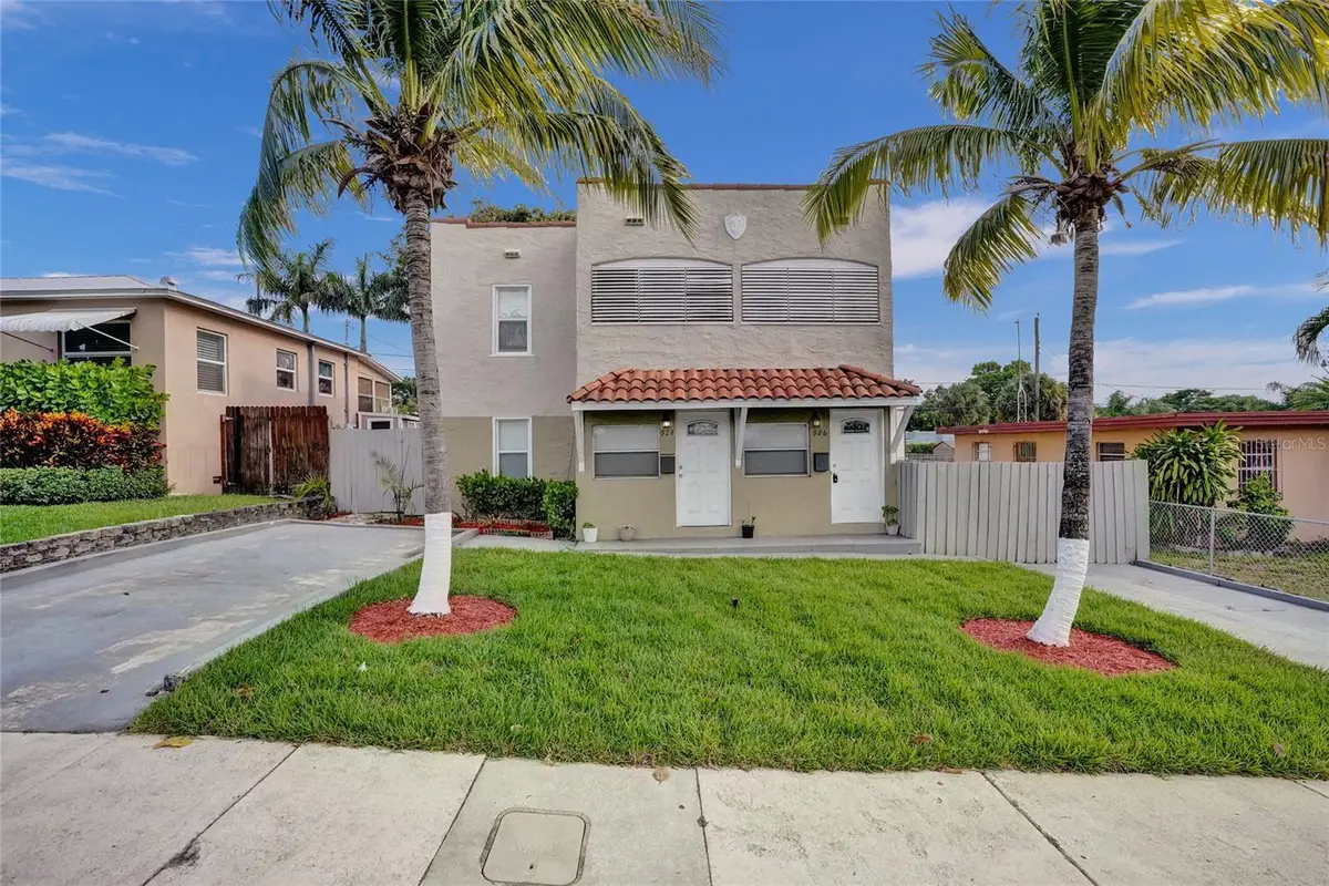 924 Mcintosh Street, West Palm Beach, FL 33405 - #1