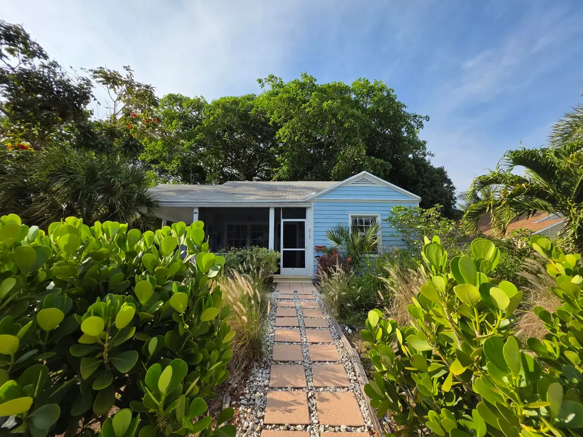 819 Valley Forge Road, West Palm Beach, FL 33405 - #1