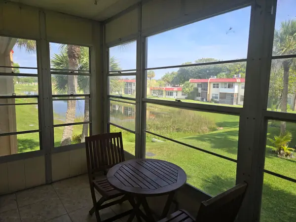 177 Lake Dora Drive, West Palm Beach, FL 33411