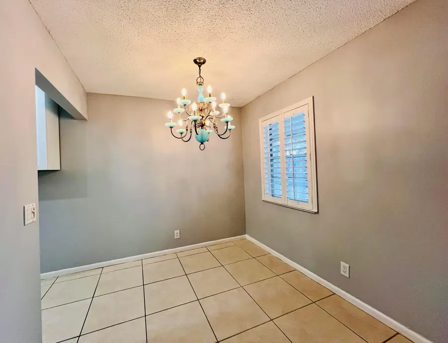 74 Berkshire, West Palm Beach, FL 33417 - #3