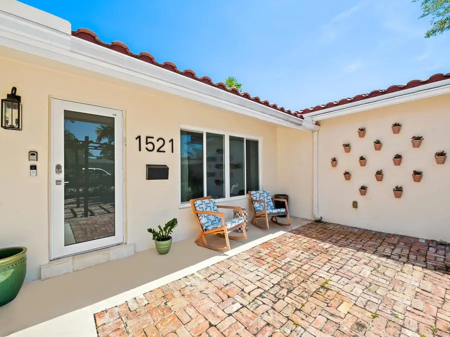 1521 NE 40th Court, Oakland Park, FL 33334 - #3