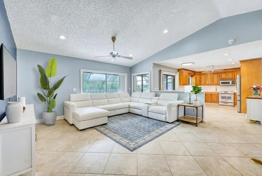 935 NW 110th Lane, Coral Springs, FL 33071 - #3