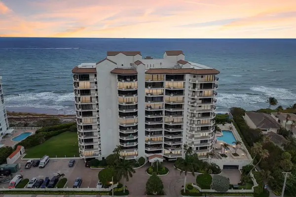 800 Ocean Drive #1105, Juno Beach, FL 33408