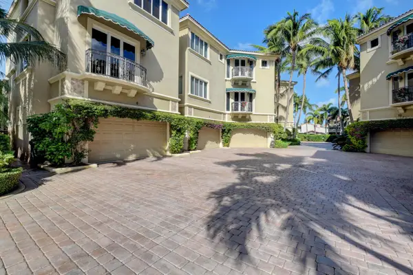 921 Osceola Drive #Unit 4, Boca Raton, FL 33432