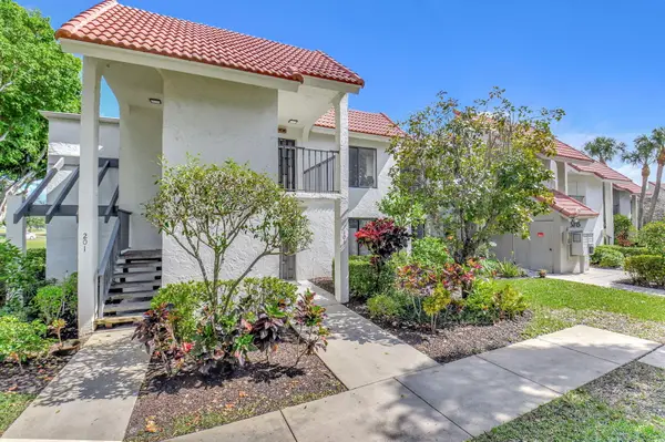 5715 Fairway Park Drive #201, Boynton Beach, FL 33437