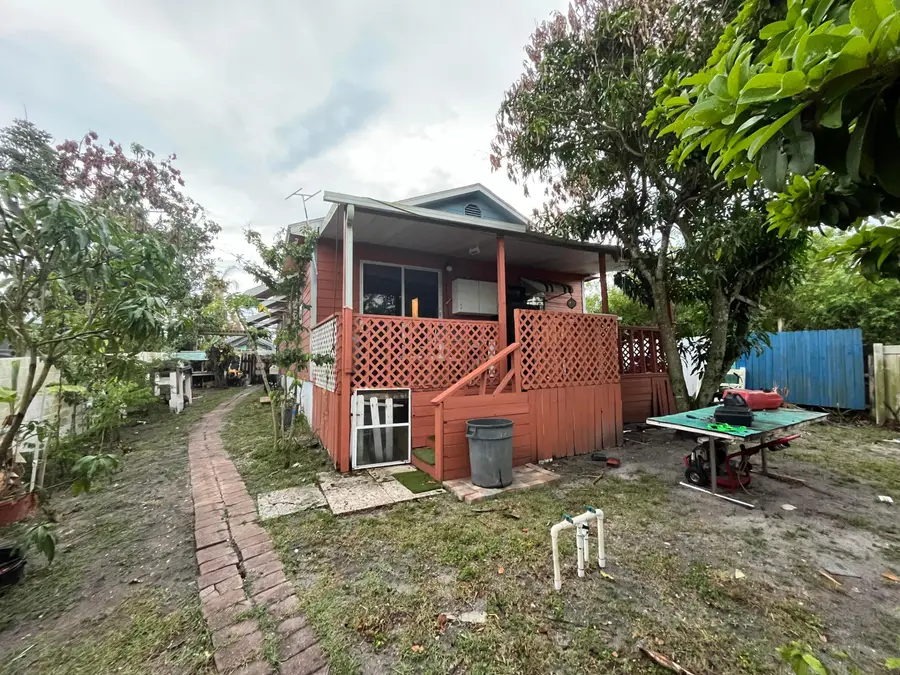 8545 SE Mars Street, Hobe Sound, FL 33455 - #2