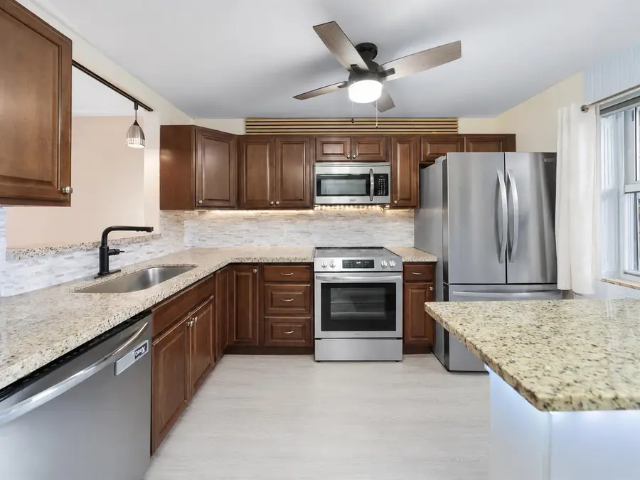 777 S Federal Highway #D103, Pompano Beach, FL 33062 - #3