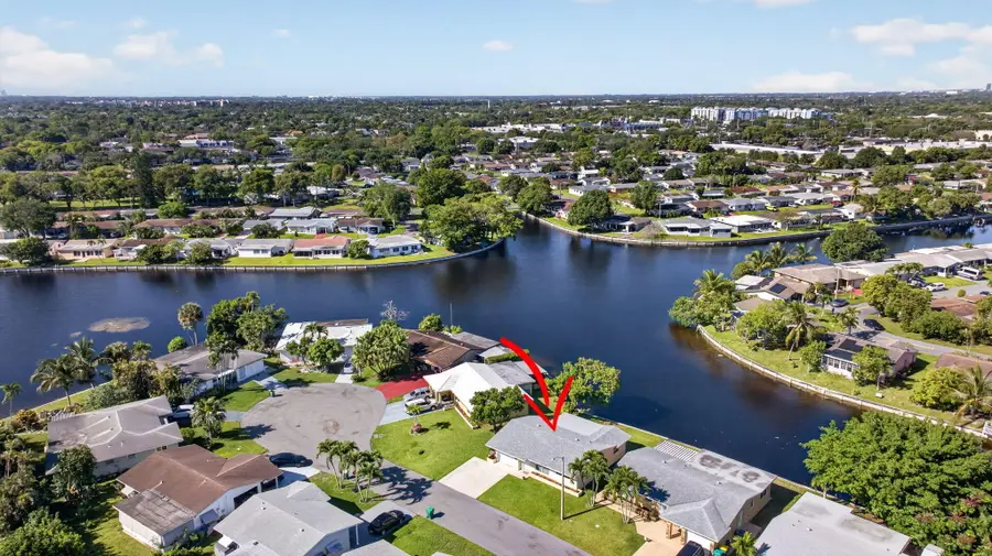 5907 NW 71st Avenue, Tamarac, FL 33321 - #2