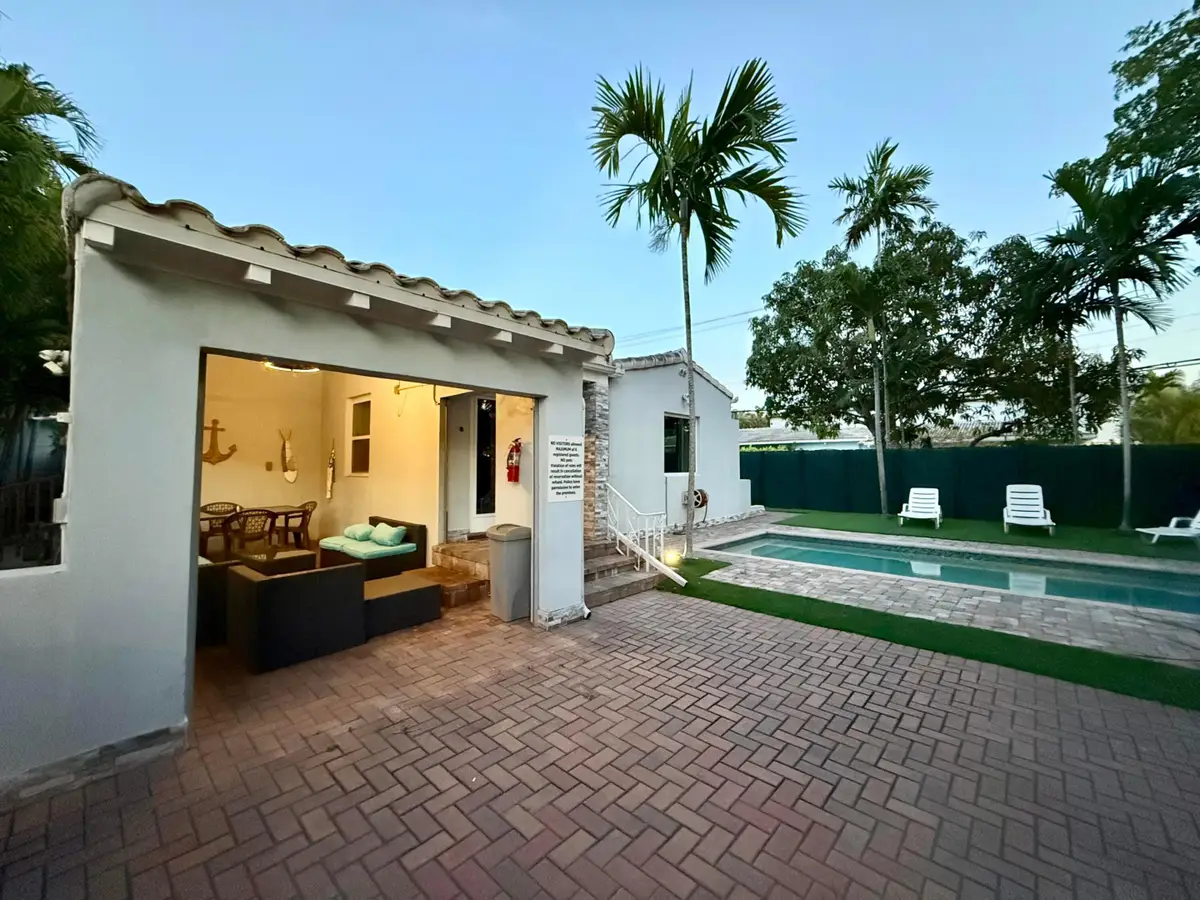 700 NE 17th Way, Fort Lauderdale, FL 33304 - #1