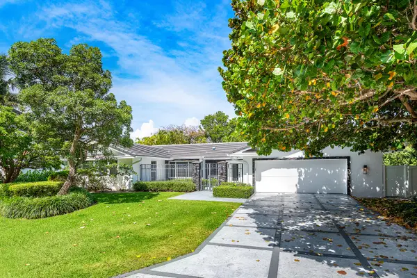 2401 Banyan Road, Boca Raton, FL 33432