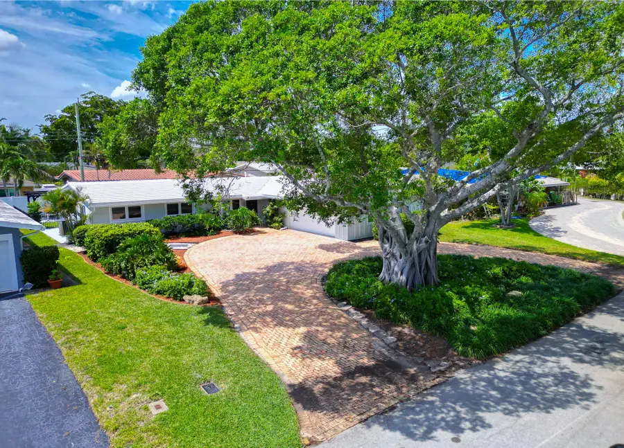 2110 NE 55th Street, Fort Lauderdale, FL 33308 - #2