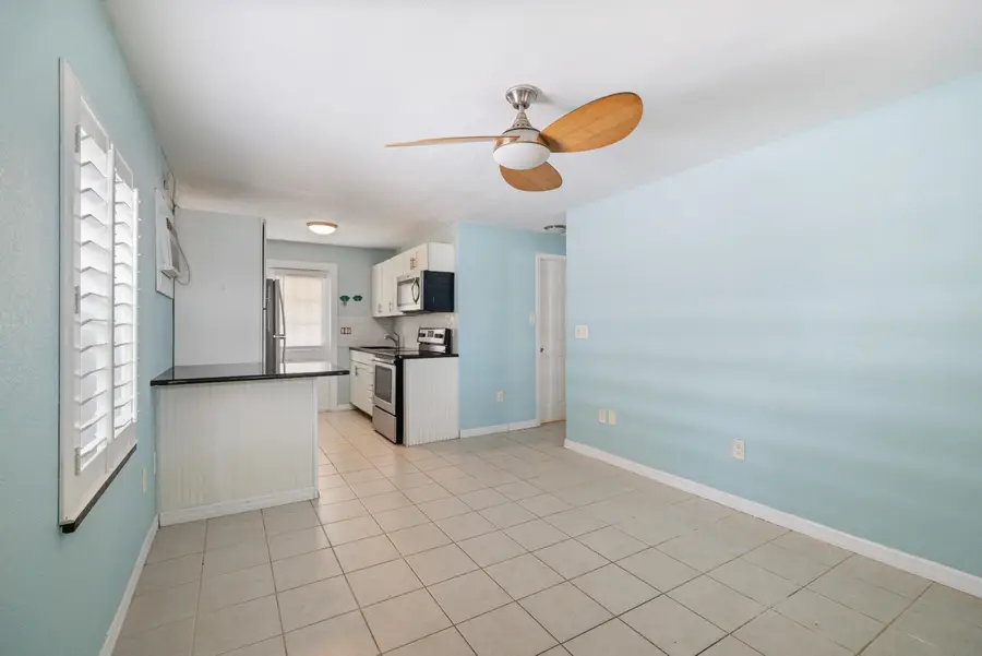 122 Julian Drive, Fort Pierce, FL 34946 - #3