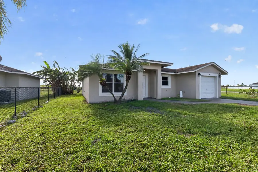 138 Dabou Loop, Belle Glade, FL 33430 - #3