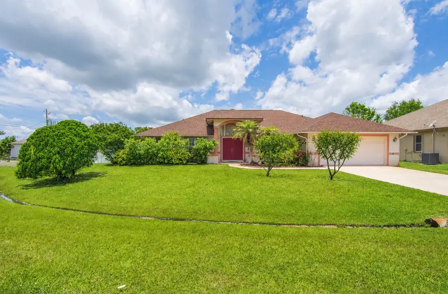 5829 NW Gerald Circle, Port Saint Lucie, FL 34986 - #2