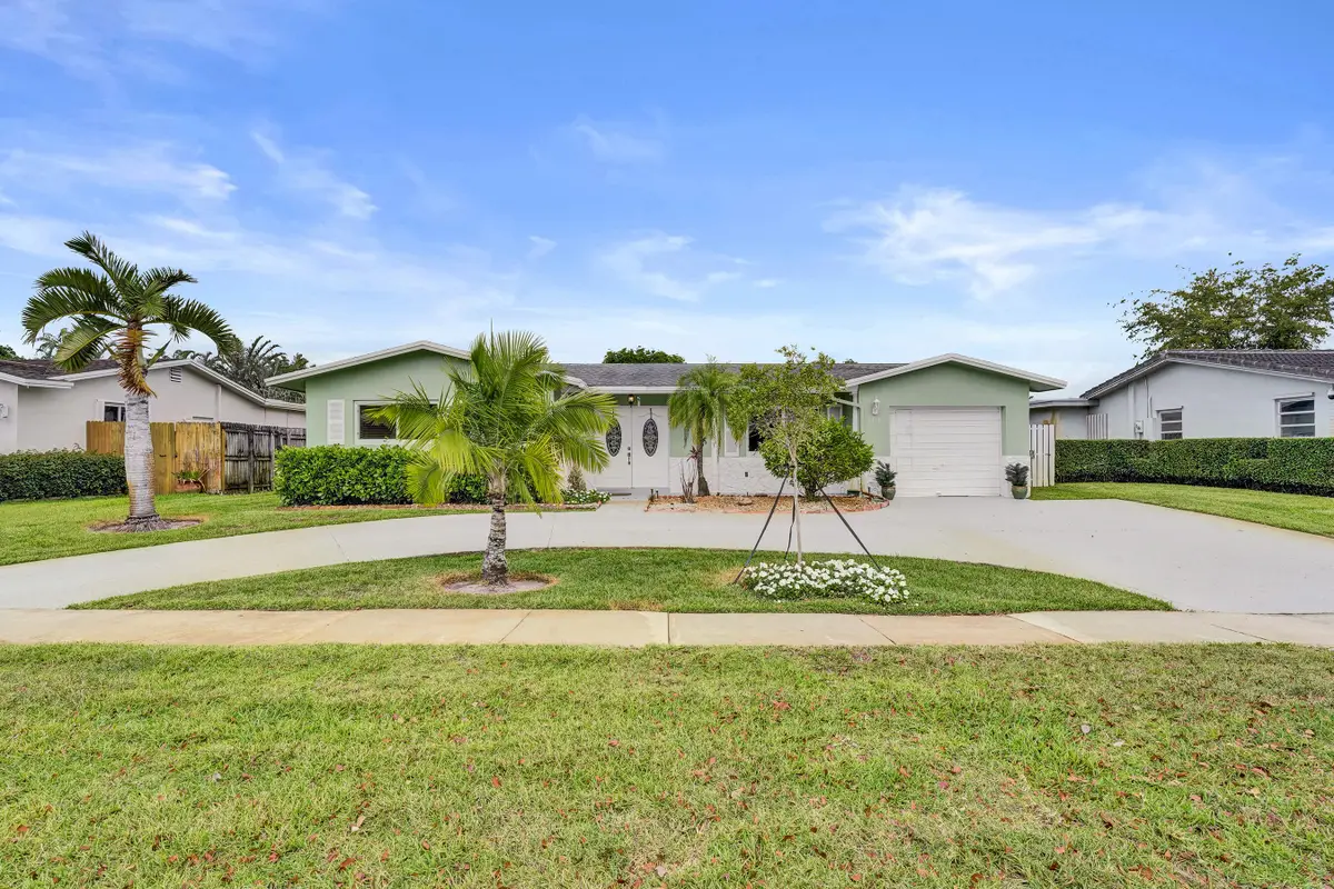 1710 NW 111th Terrace, Pembroke Pines, FL 33026 - #1