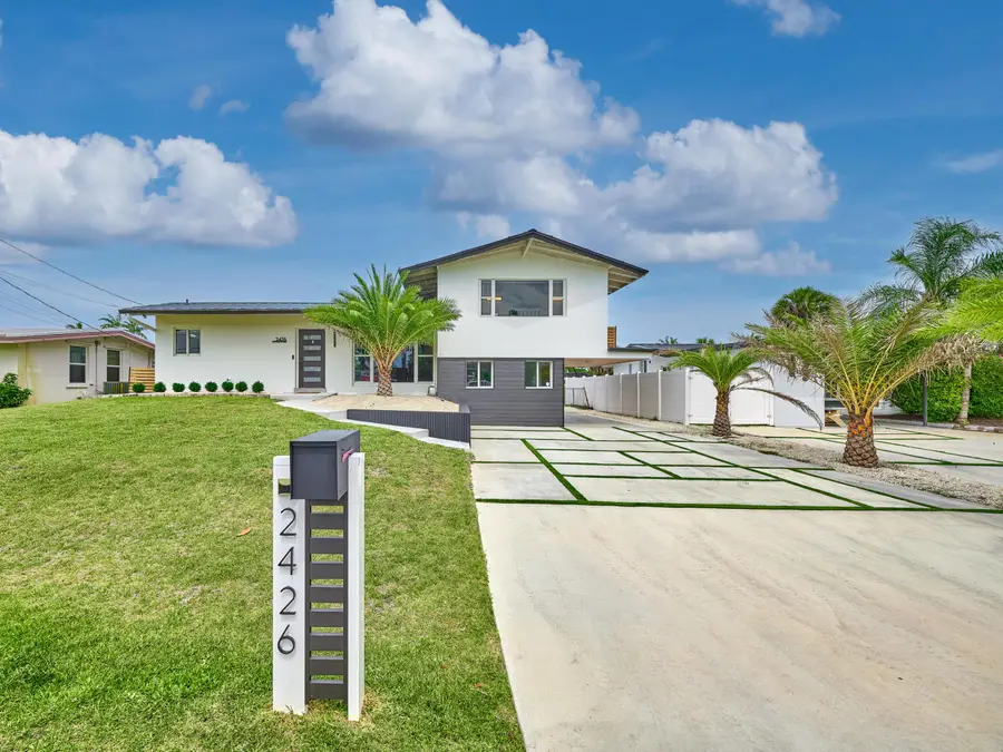2426 Key Largo Lane, Fort Lauderdale, FL 33312 - #2