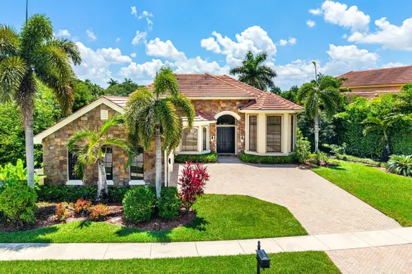 3592 Collonade Drive, Wellington, FL 33449