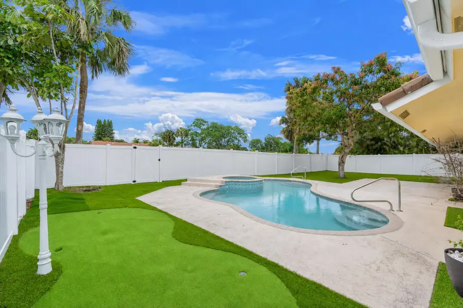 21111 Escondido Way N, Boca Raton, FL 33433 - #3