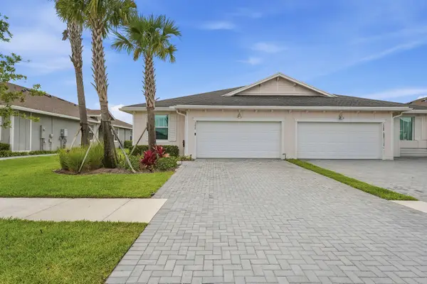 1372 Haywagon Trail, Loxahatchee, FL 33470